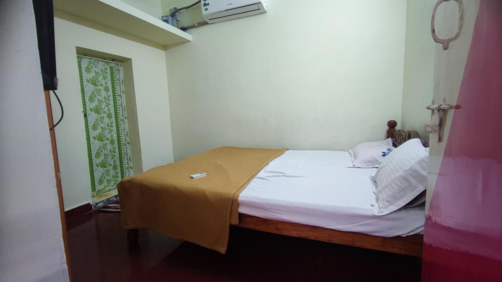 Sr Villa Stay Kottakuppam Esterno foto